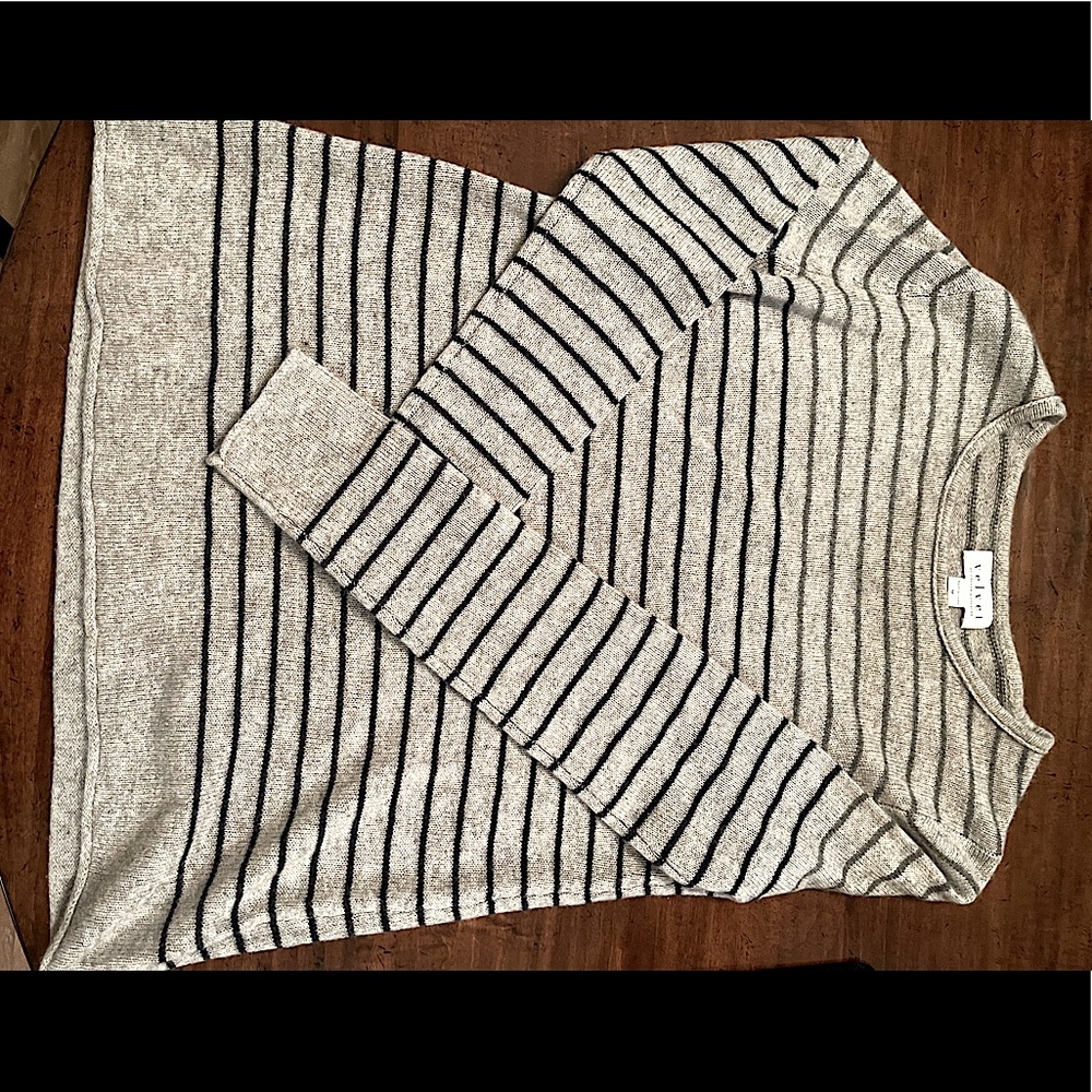 Cashmere sweater